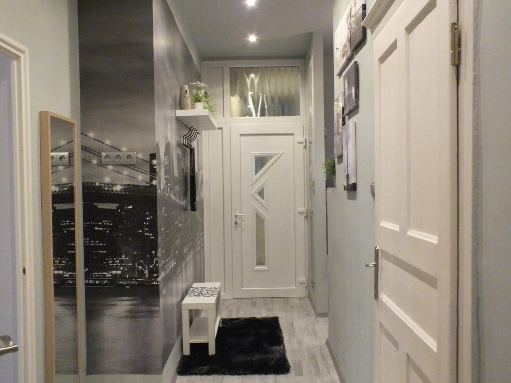 Standard By Hi5 - Fehérhajó Apartamento Budapest