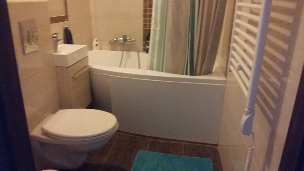 Lägenhet Rona Apartman Budapest