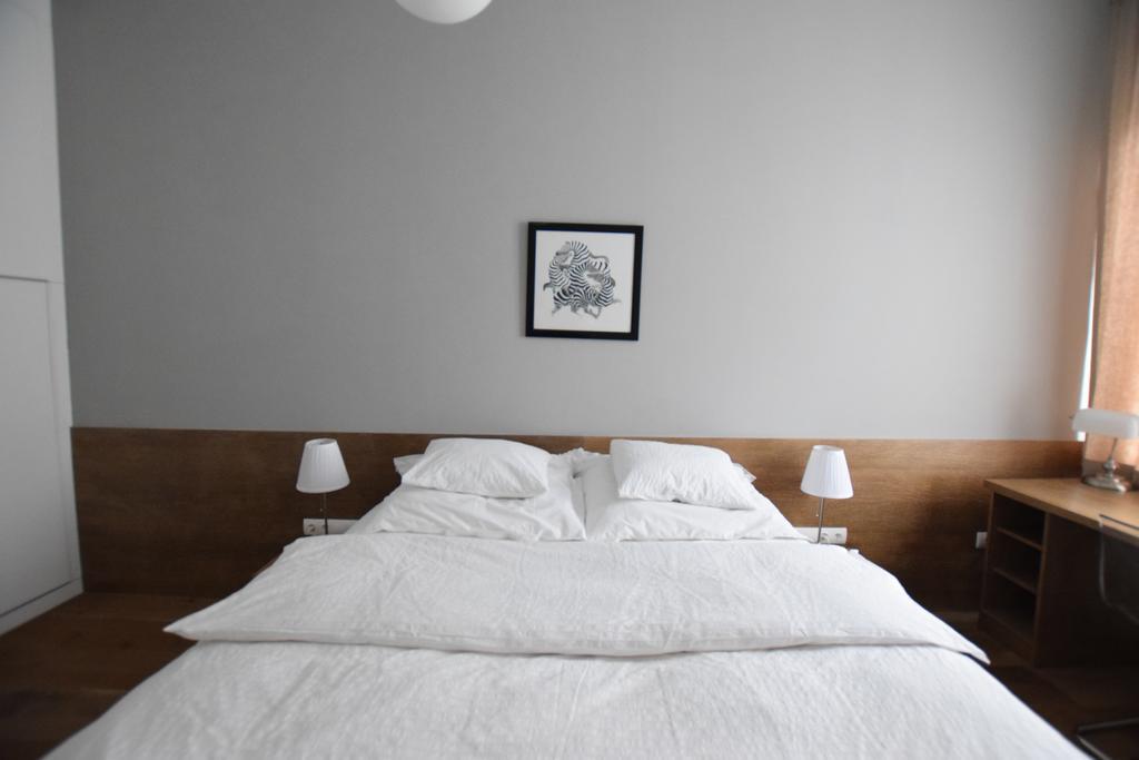Luxury By Hi5 - Szervita Budapest