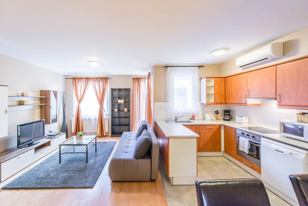 Nova Apartment *