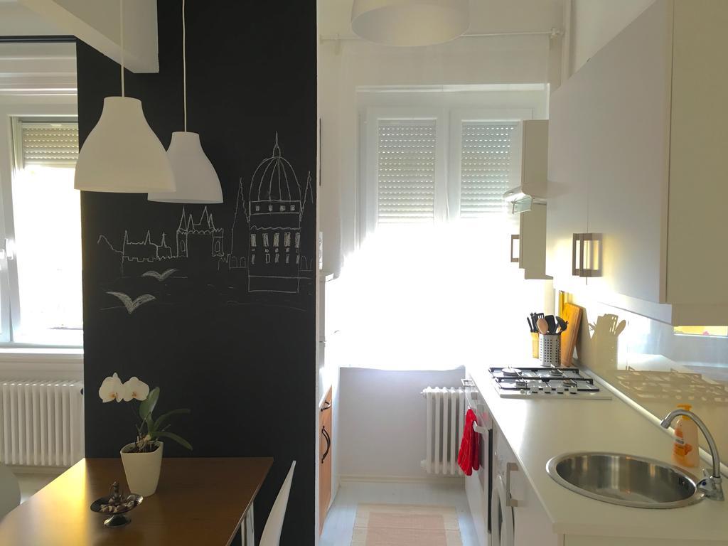 Standard Apartment By Hi5 - Karoly 23 Budapest