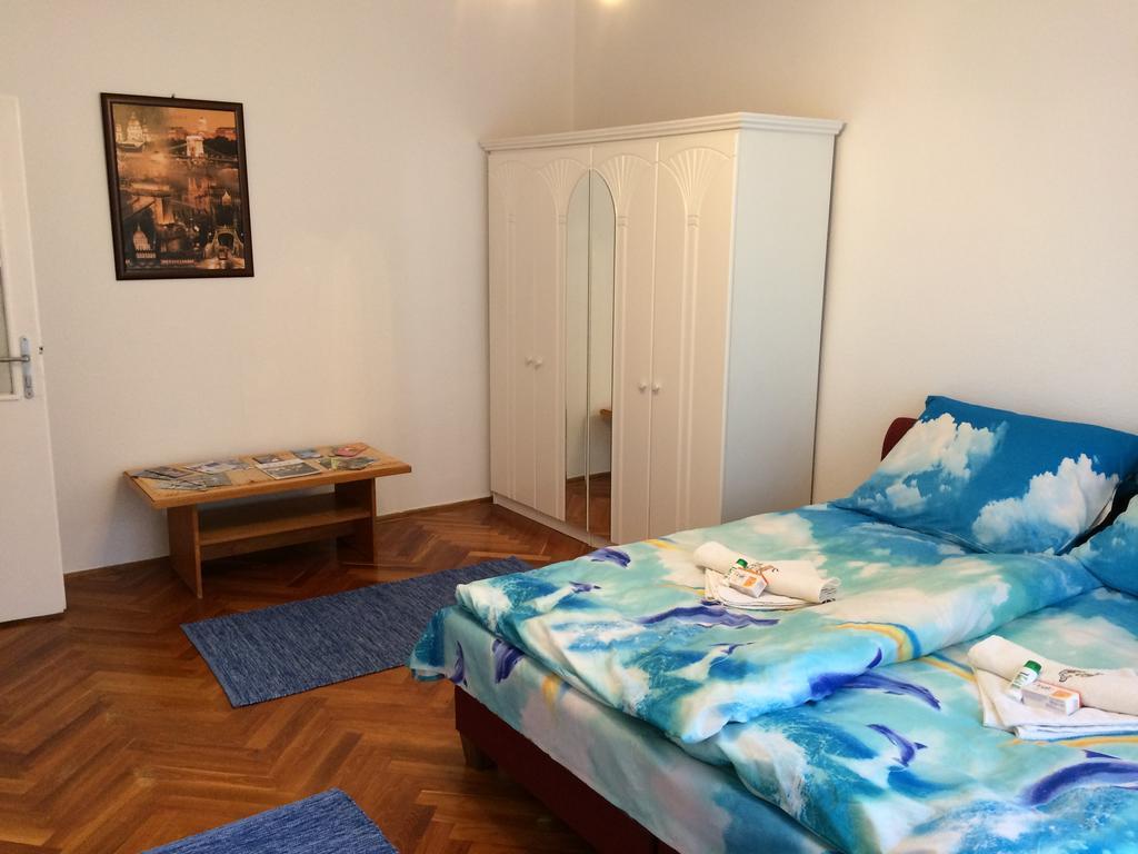Irisz Apartman *