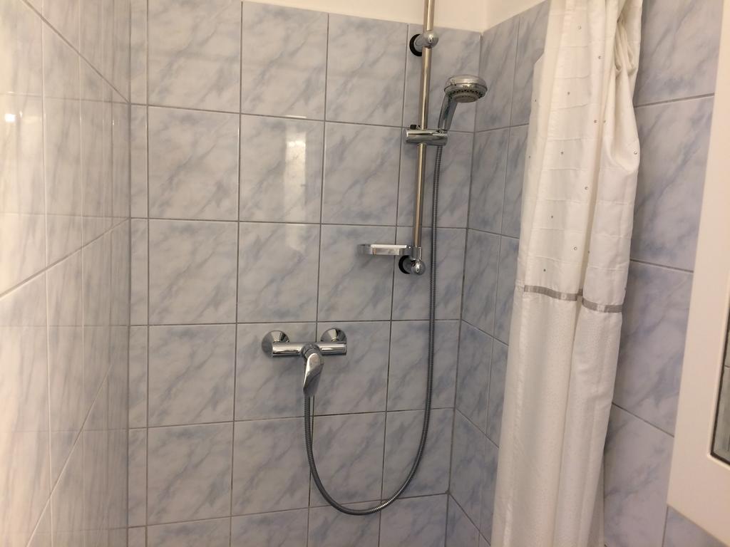 Irisz Apartman *