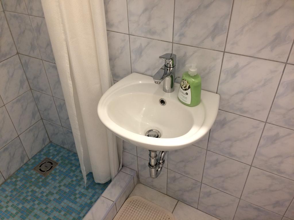 Apartment Irisz Apartman *