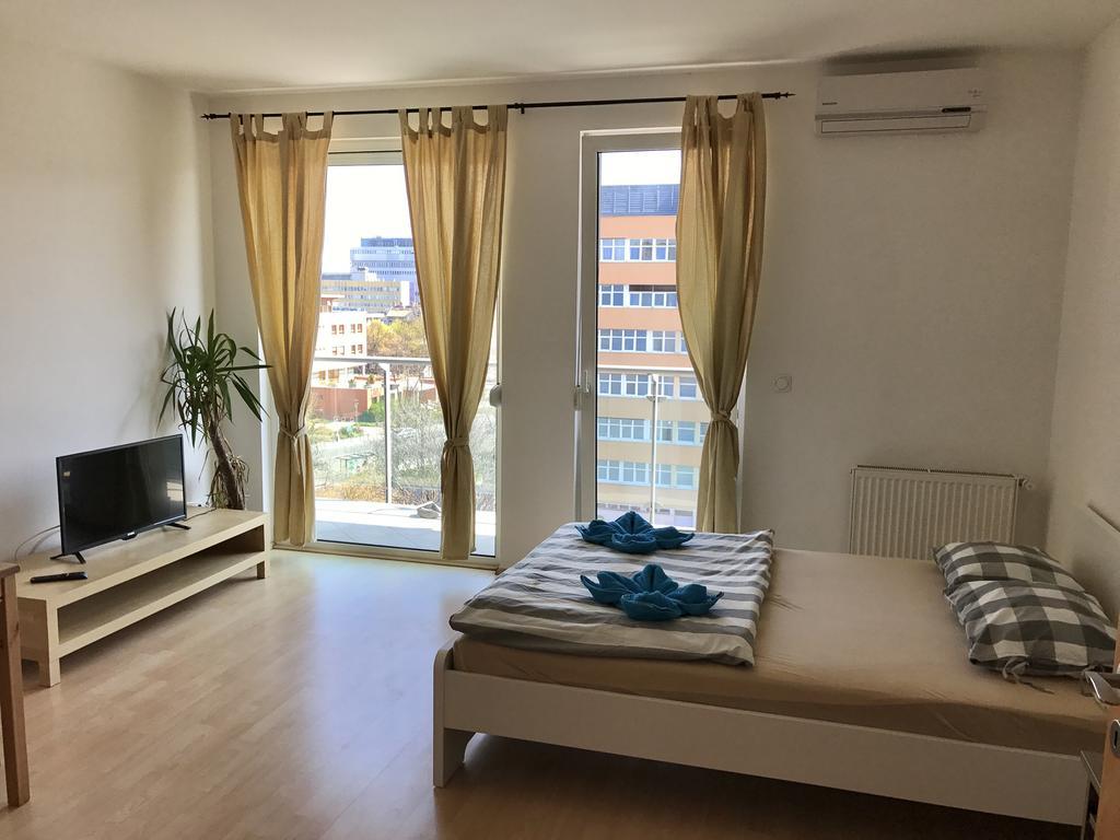 Central House 2 Apartman