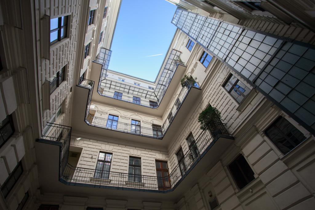Agorà * Budapest