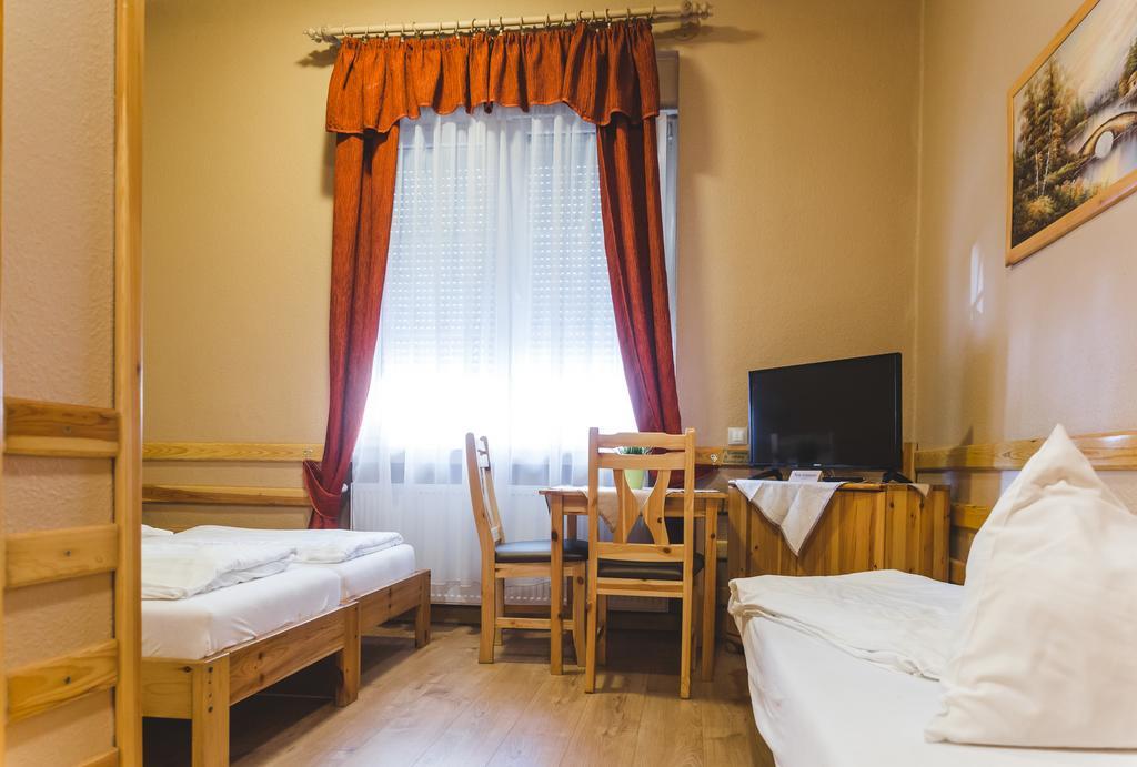 Hotel Karin