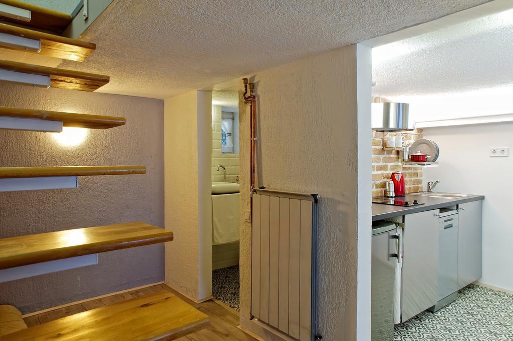 Appartamento Unique Ping-pong Family Duplex In The Heart Of City *