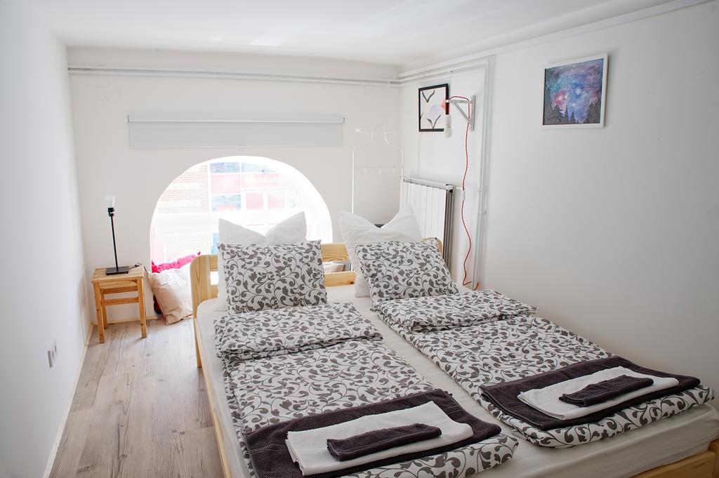 Appartamento Unique Ping-pong Family Duplex In The Heart Of City Budapest