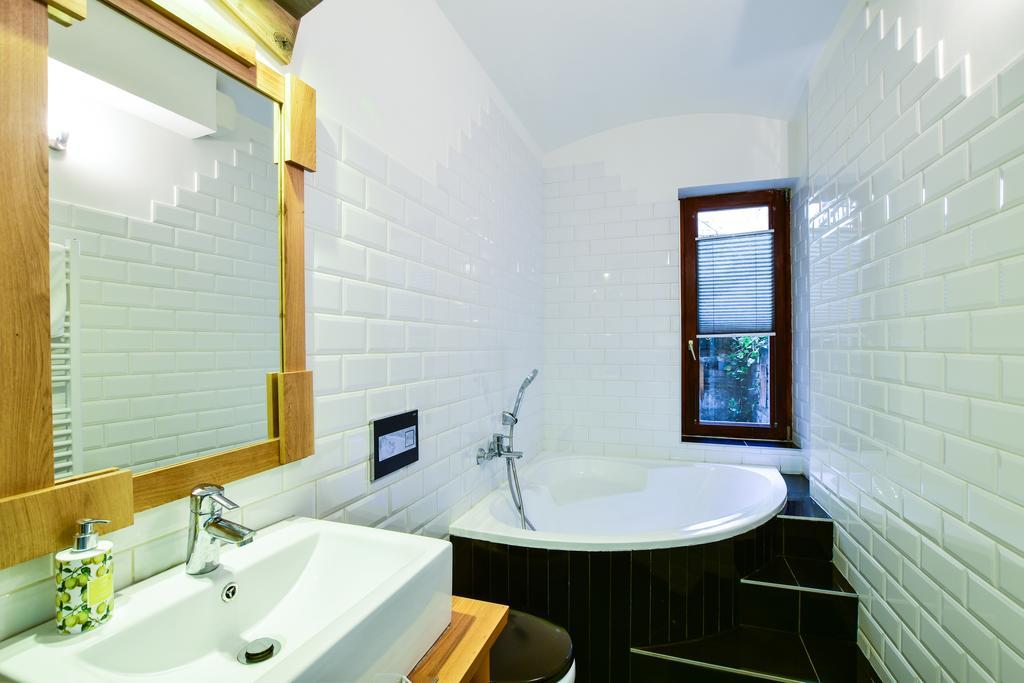 Apartment The Iguana-wooden Budapest
