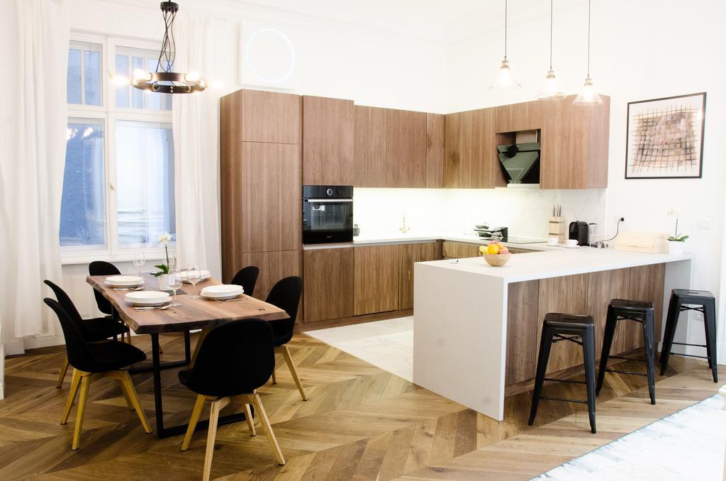 Luxury By Hi5 - Szervita