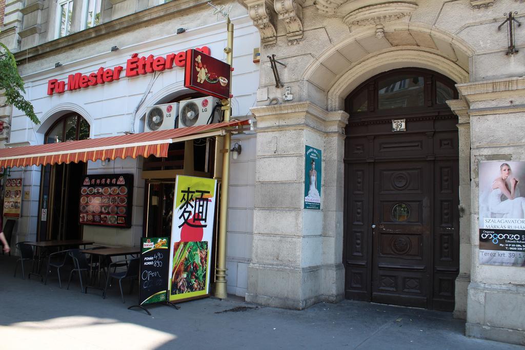 Kiona Budapest
