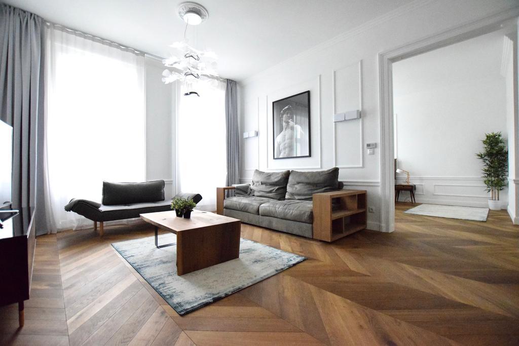 Luxury By Hi5 - Szervita Apartamento Budapest