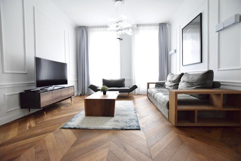 Luxury By Hi5 - Szervita *