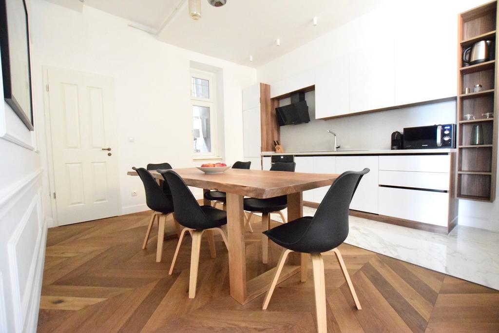 Luxury By Hi5 - Szervita Apartamento *