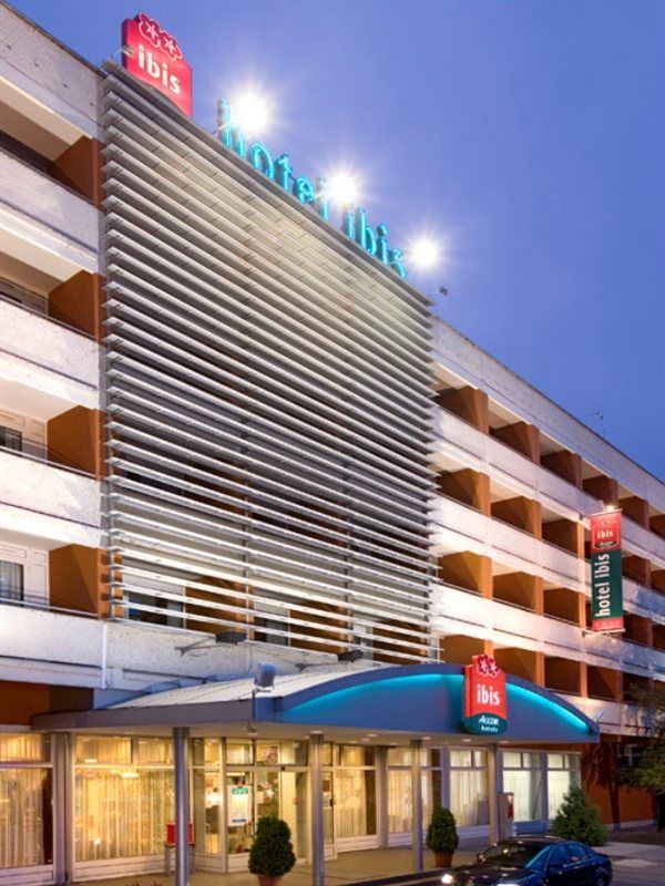 Ibis Citysouth Hotel 3*