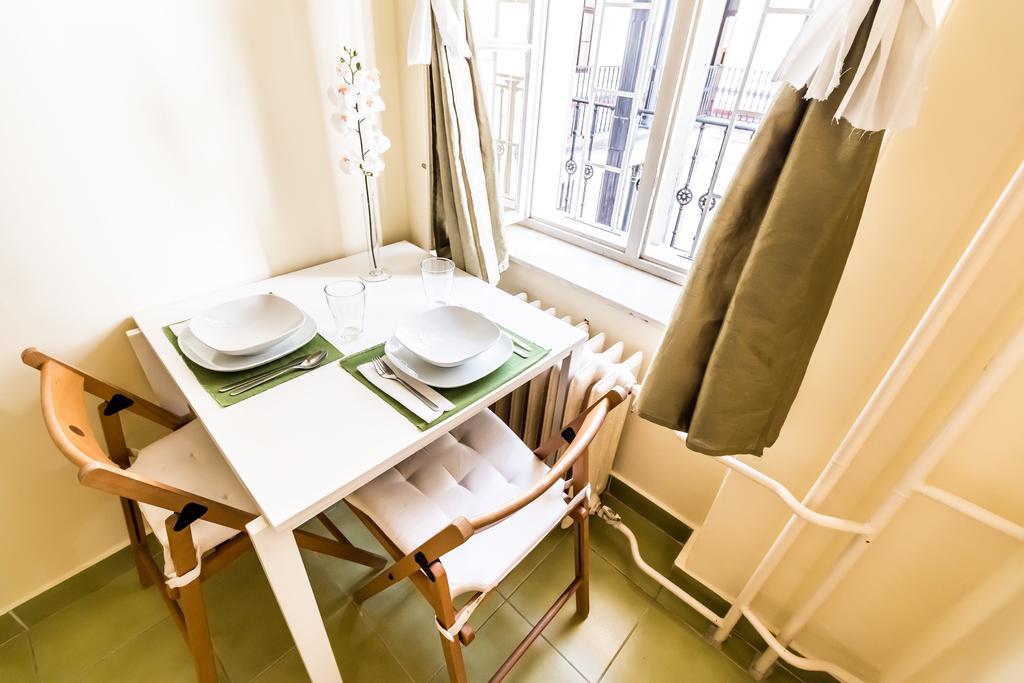 Szechenyi Apartment *