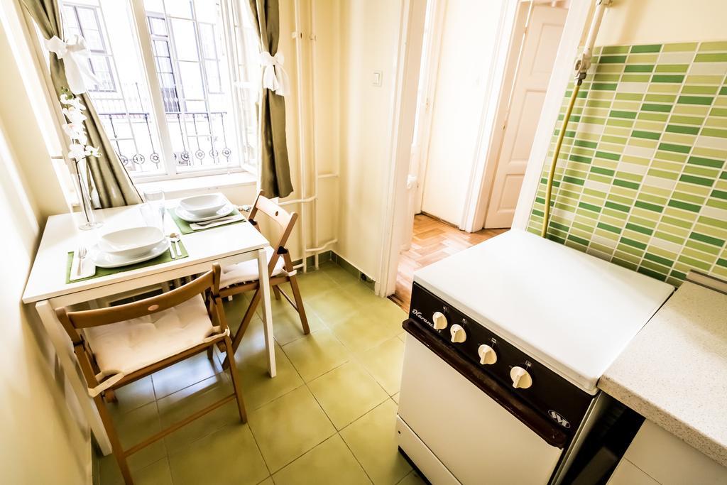 Szechenyi Apartment *
