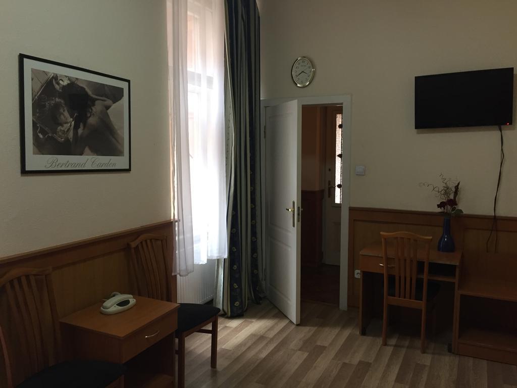Hotel Swing 3*