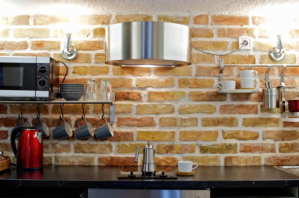 Unique Ping-pong Family Duplex In The Heart Of City Appartamento