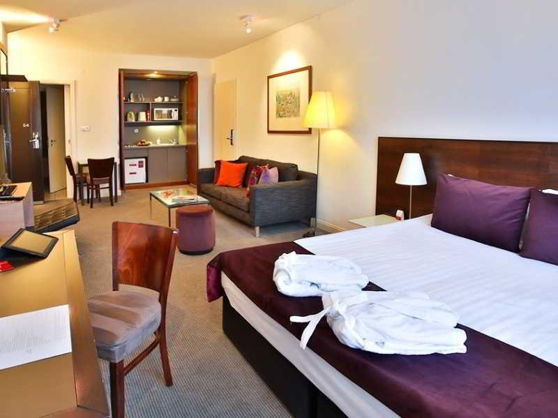 Adina Hotel
