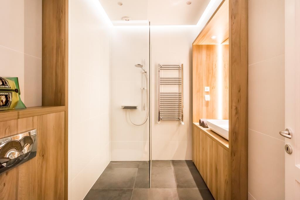 Bpr Opera Lux Treasure Apartment