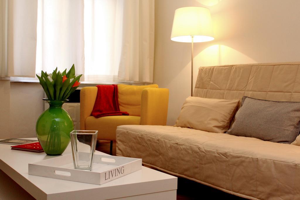 Szilvi Apartment *