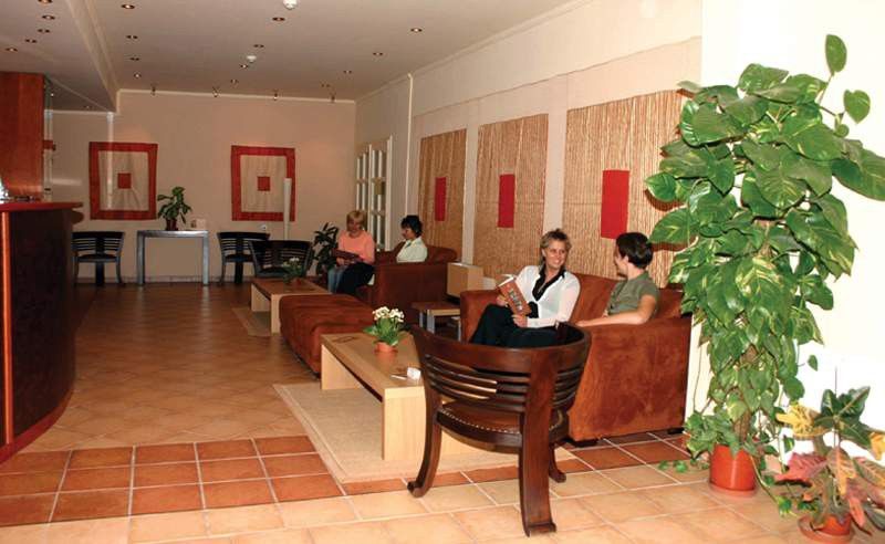 Alfa Art Hotel 3*