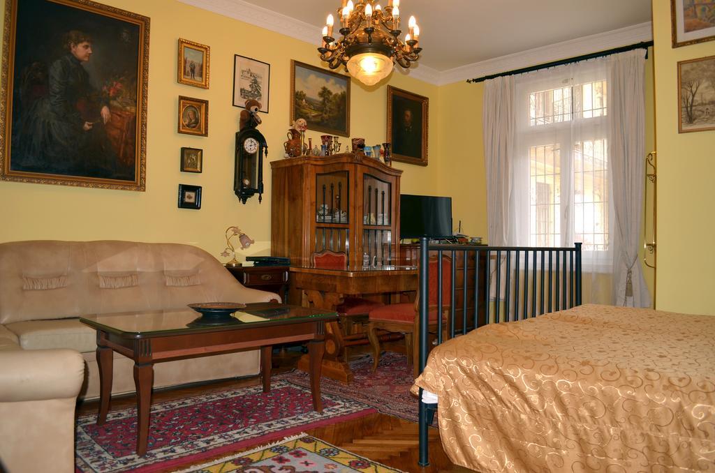 Apartment Market Vamhaz Koerut