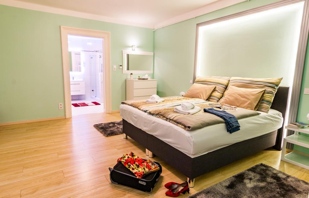 Titaru House In The Center Of Budapest