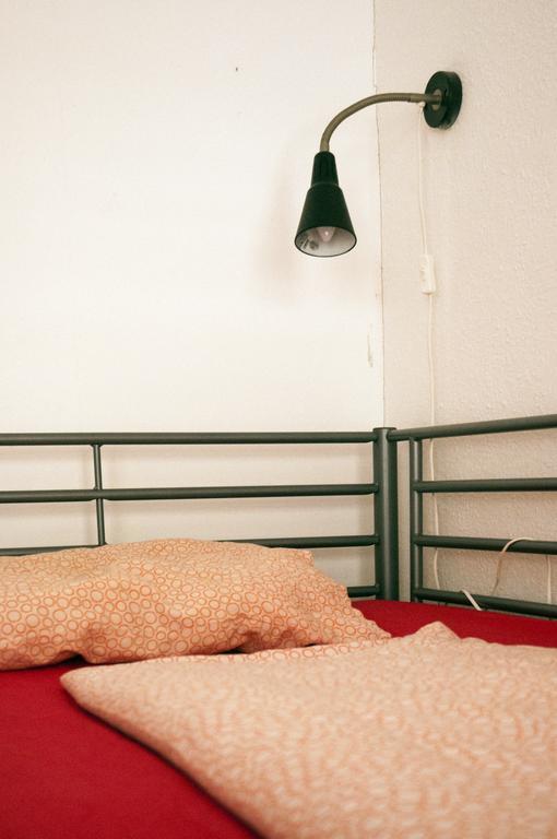 Hostal 2night *
