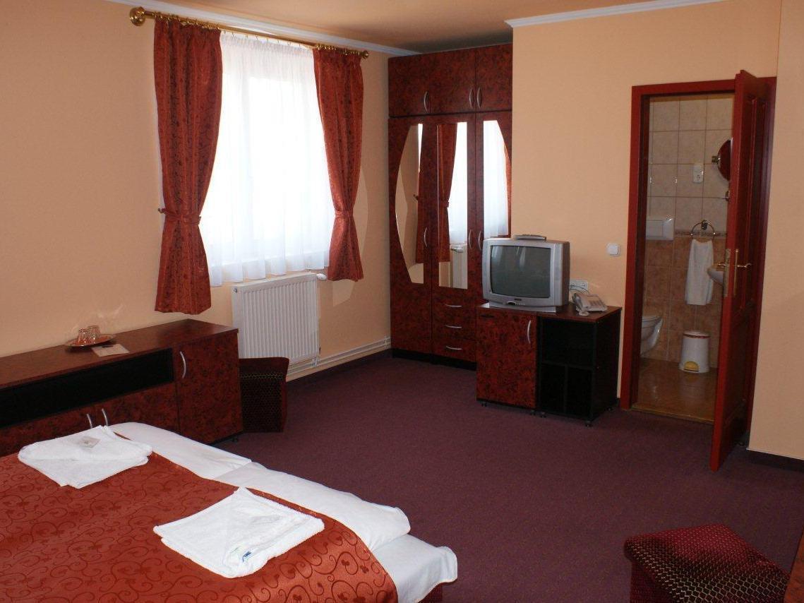 Palota City Hotel 3*