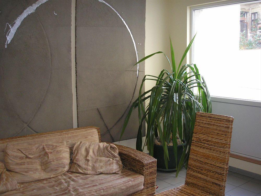 Hostal Corvin