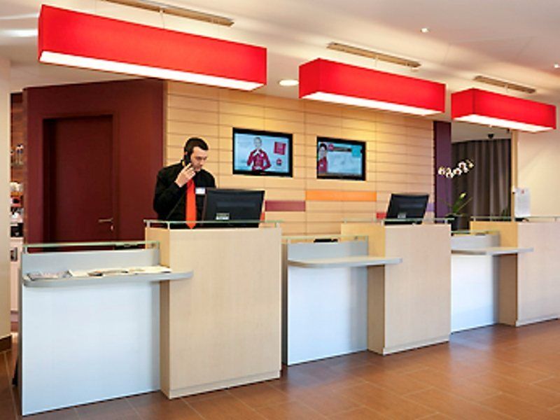 Ibis Citysouth 3*