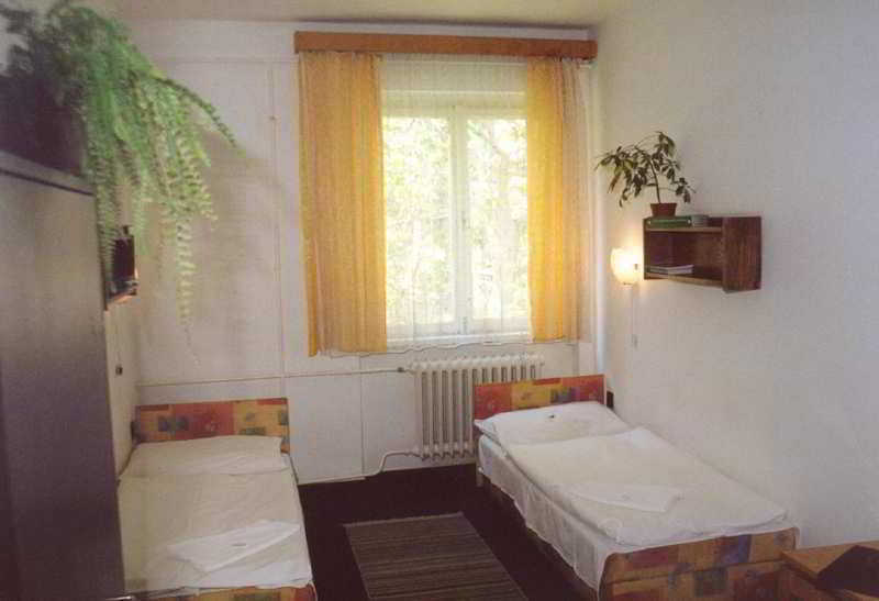 Dominik Panzio 2* Budapest