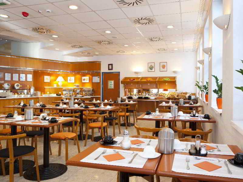 Ibis Styles 3*
