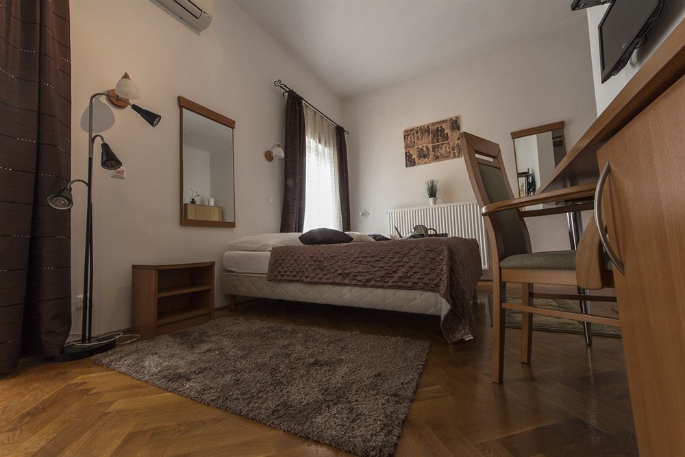 Butterfly Danube 3*