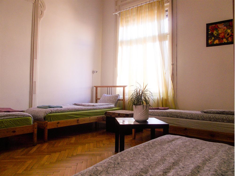 Gaia Astoria * Budapest
