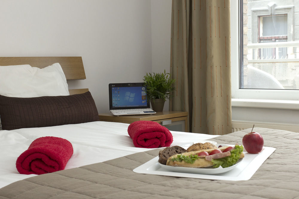 Aparthotel Madison 3*
