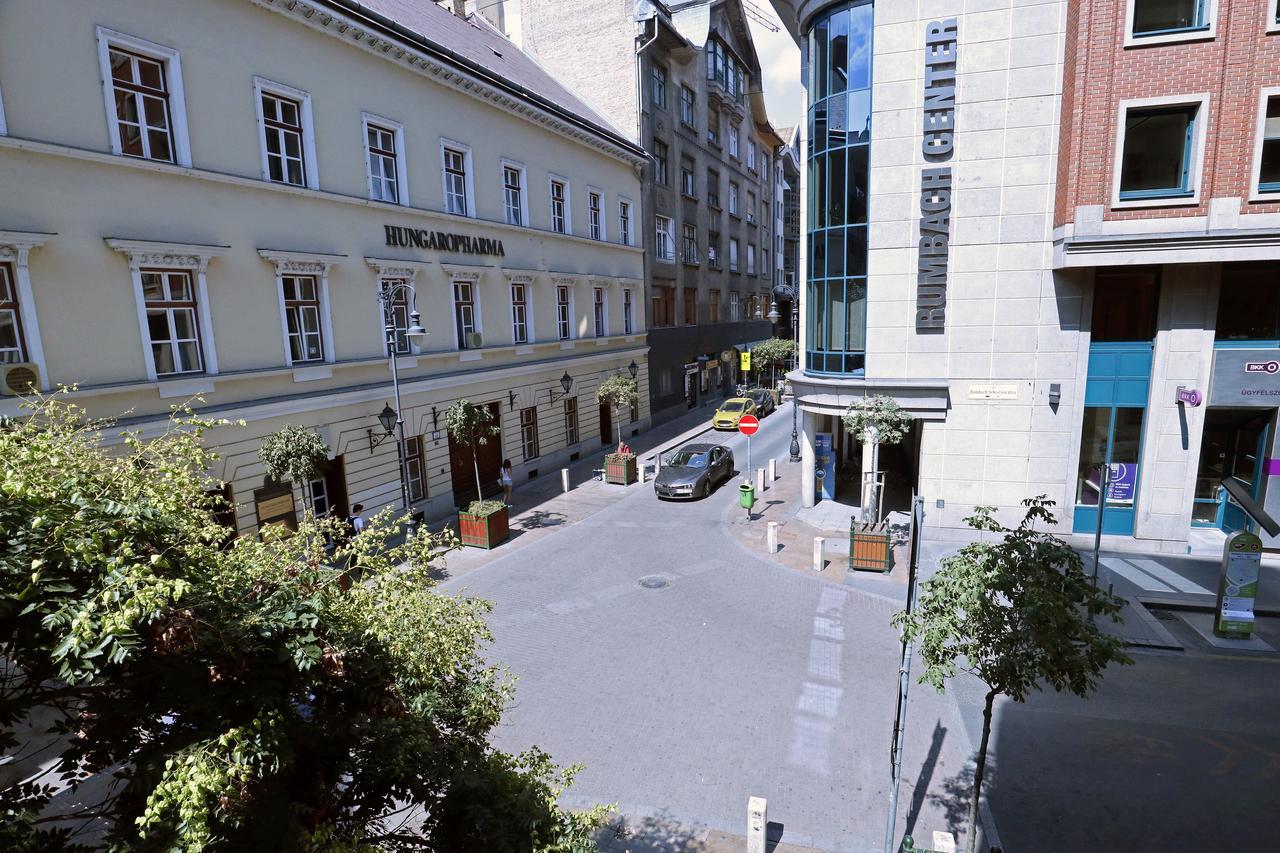 Asboth Taylor Appartement *