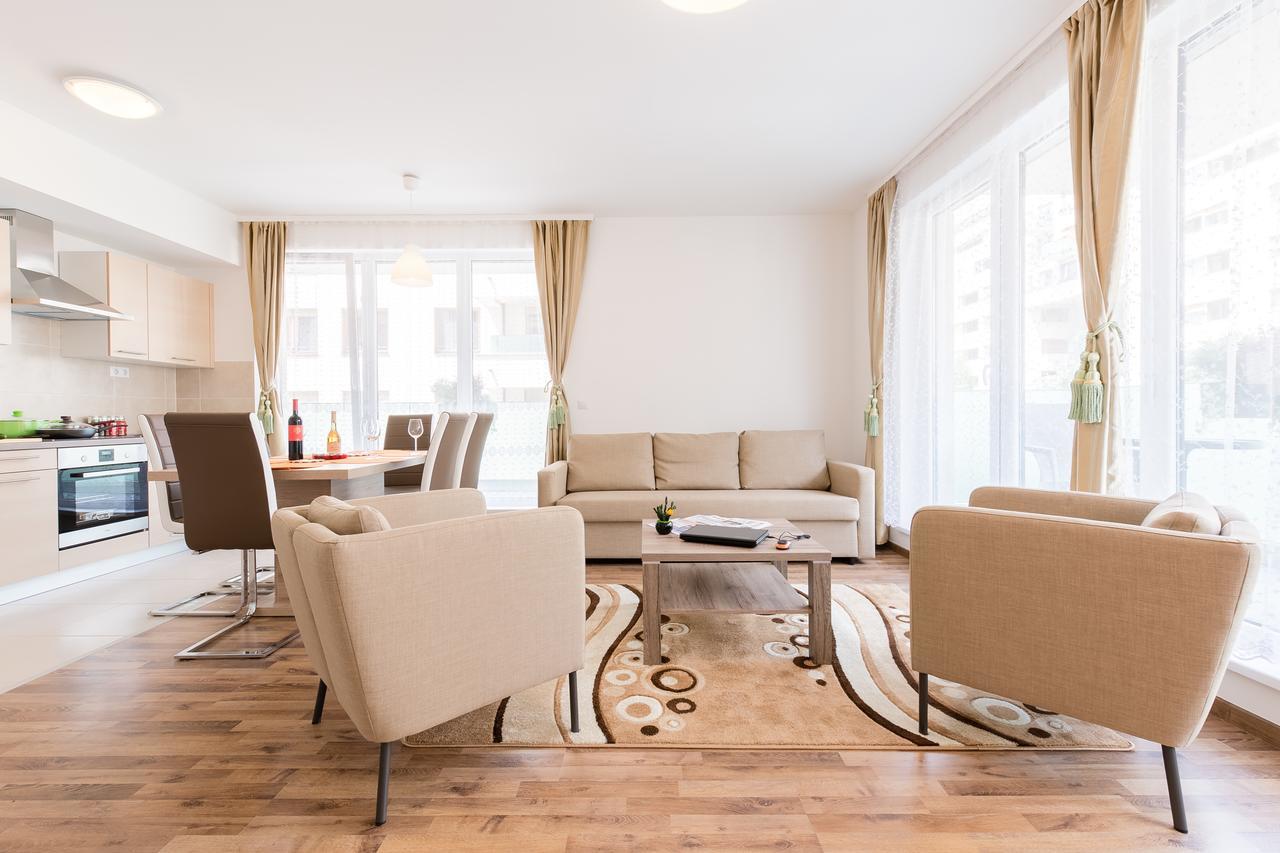 Corvin Apartahotel 3*