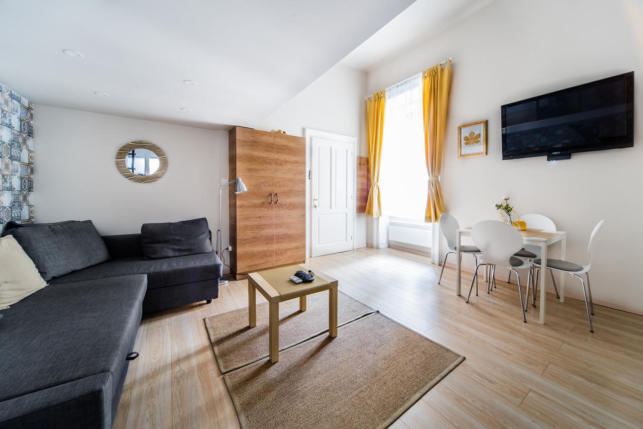 Akacfa 16 Entire Apartment Budapest