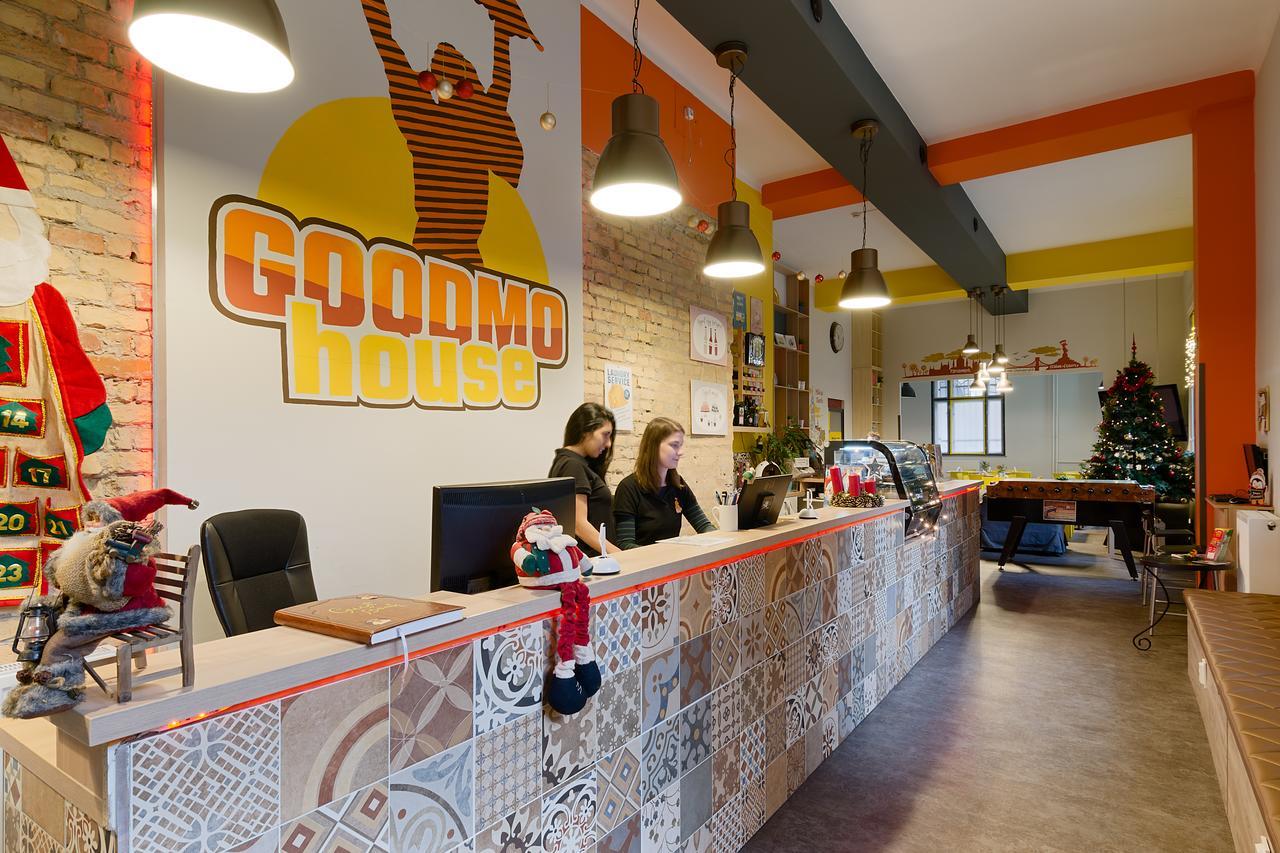 Hostal Goodmo House