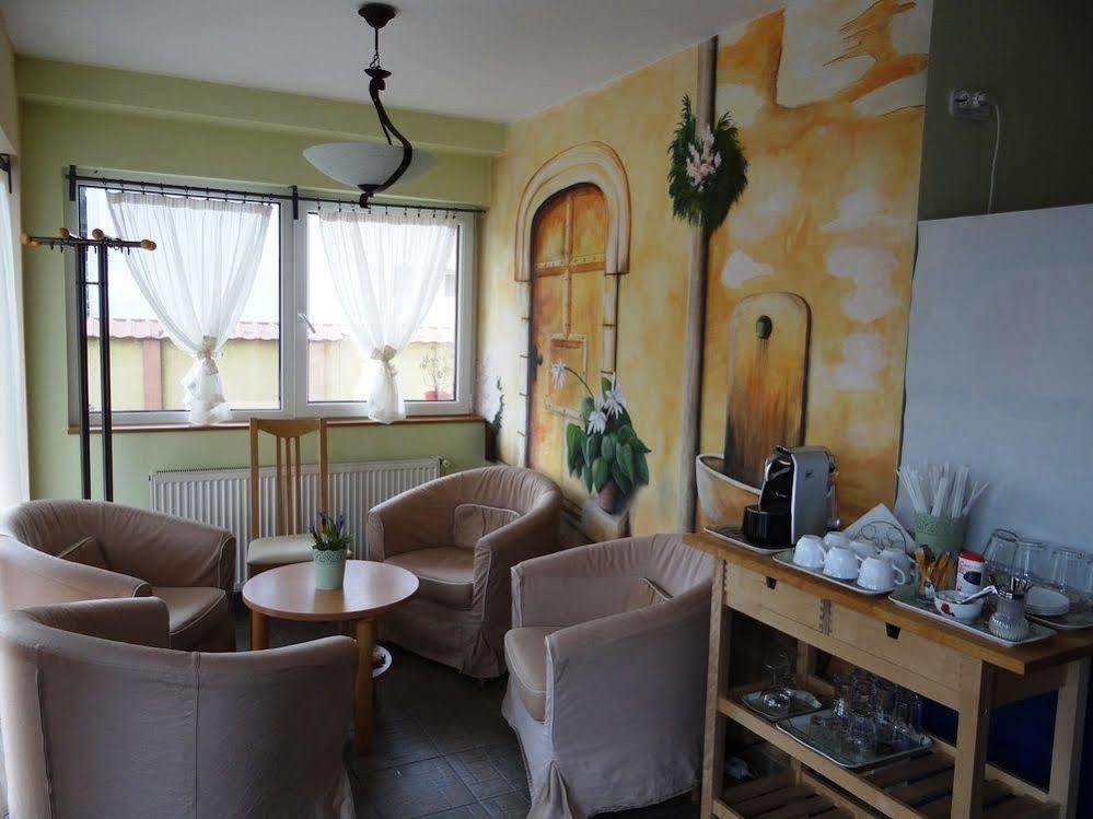 Bed and breakfast Alfréd Panzió 3*