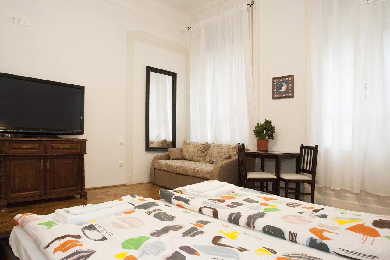 Ariel Close To St. Stephen Basilica Appartement