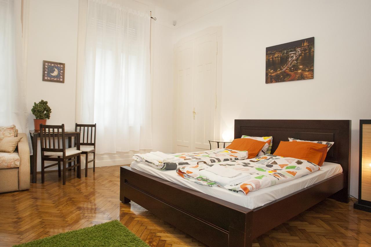 Ariel Close To St. Stephen Basilica * Budapest