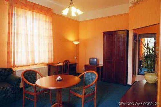 Aquarius Hotel 4*