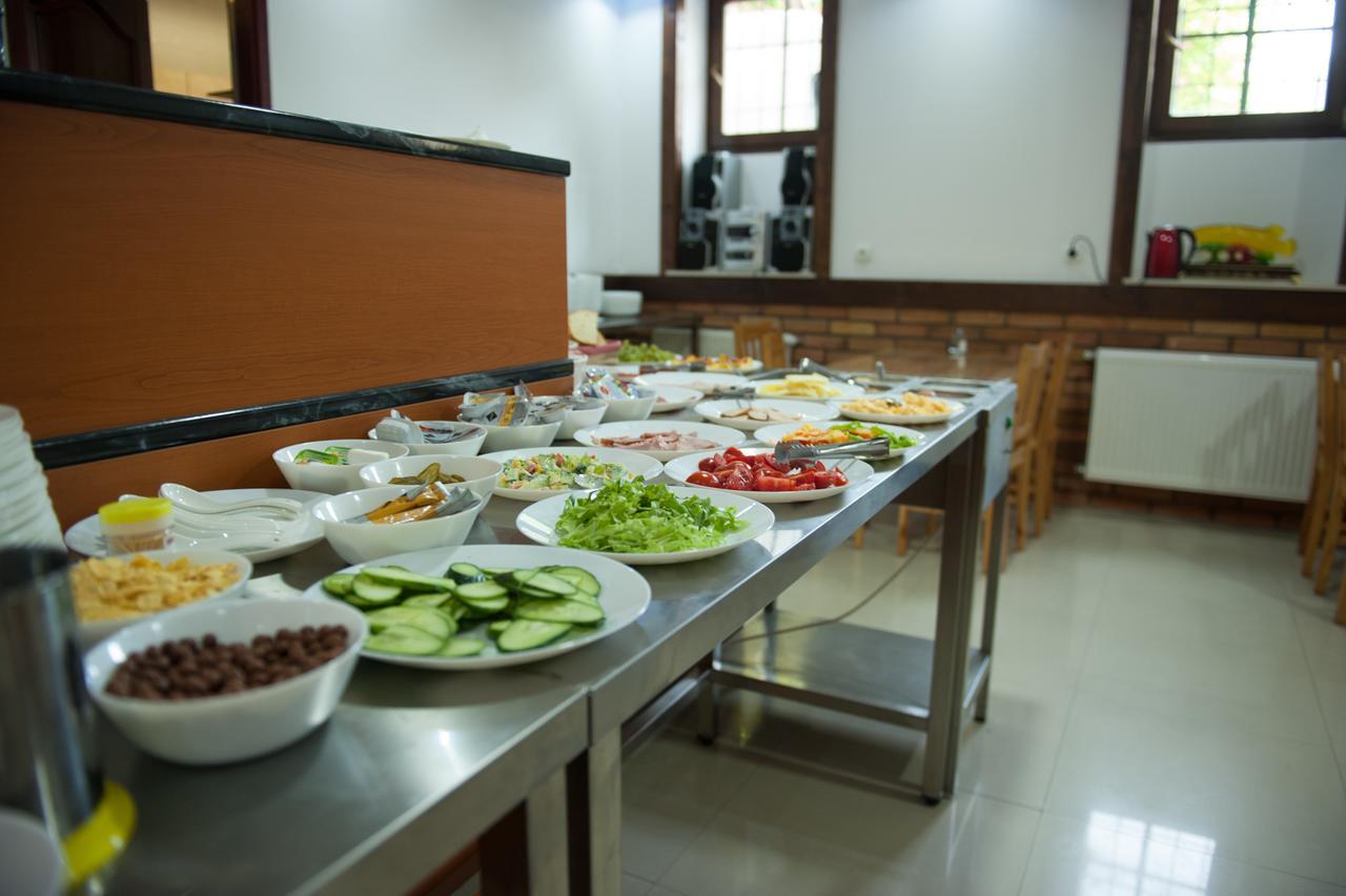 Budapest Garden Hotel 2*