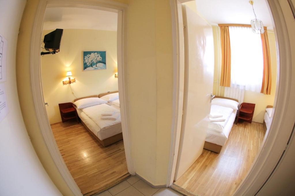 Bara Junior Hotel 2*