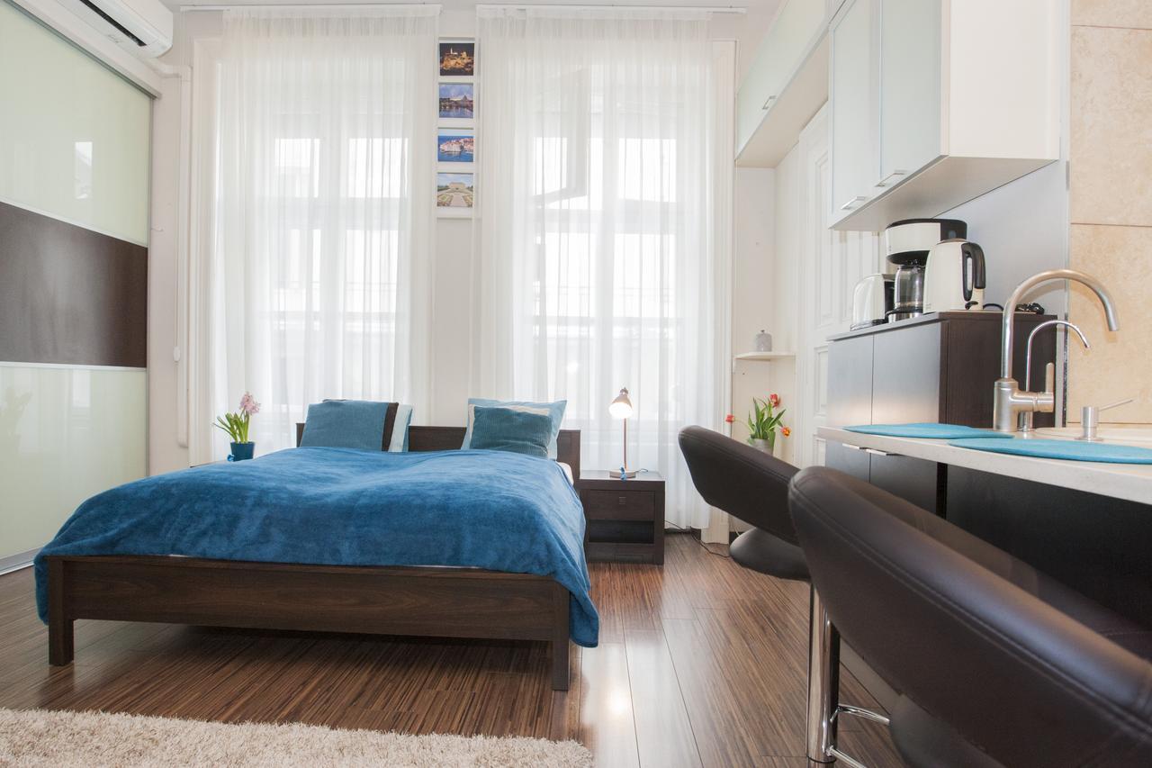 Viktoria Apartment *